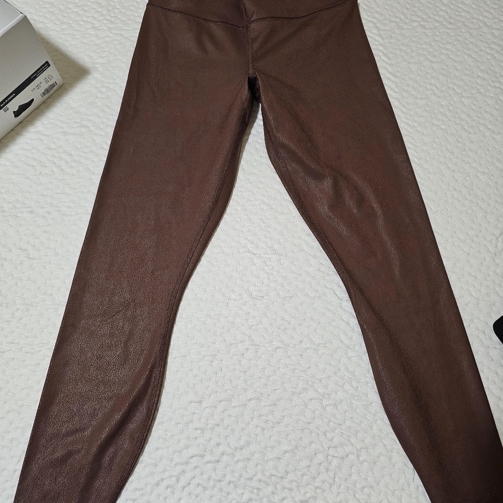 Brown leggings
